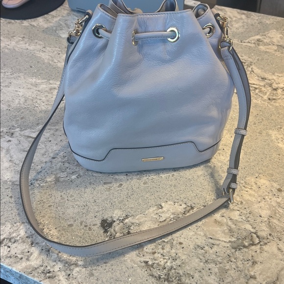 Like-new Rebecca Minkoff Mini Fiona Leather Bucket Bag 🤩 $4.99 shipping! - Picture 7 of 11